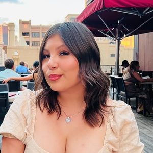 Meet your Posher, Natalie